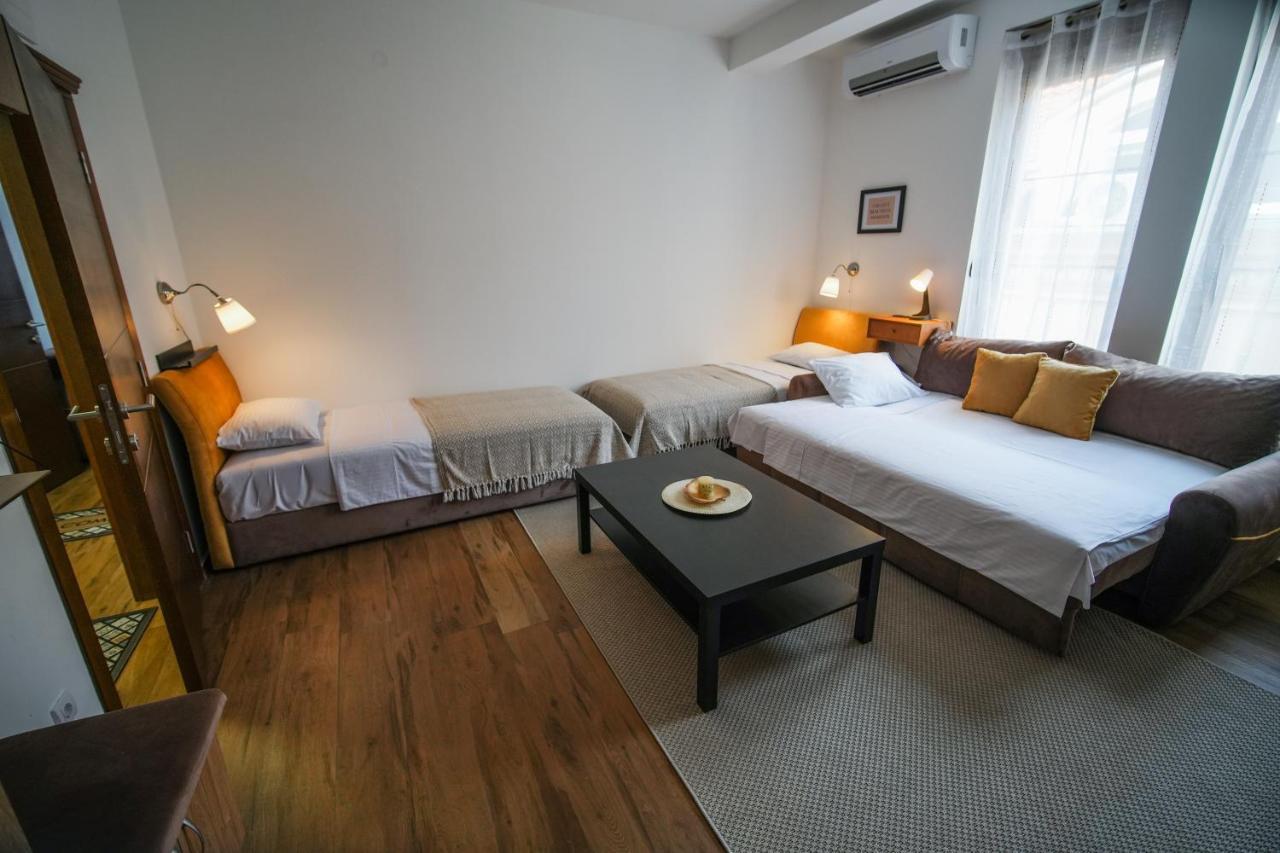 Prenociste Sole Aparthotel Vranje Bagian luar foto