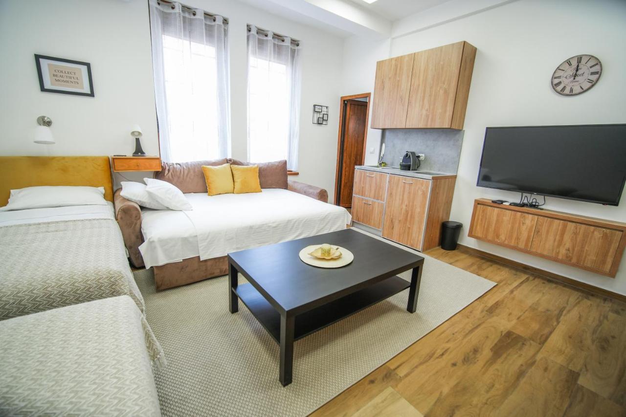 Prenociste Sole Aparthotel Vranje Bagian luar foto