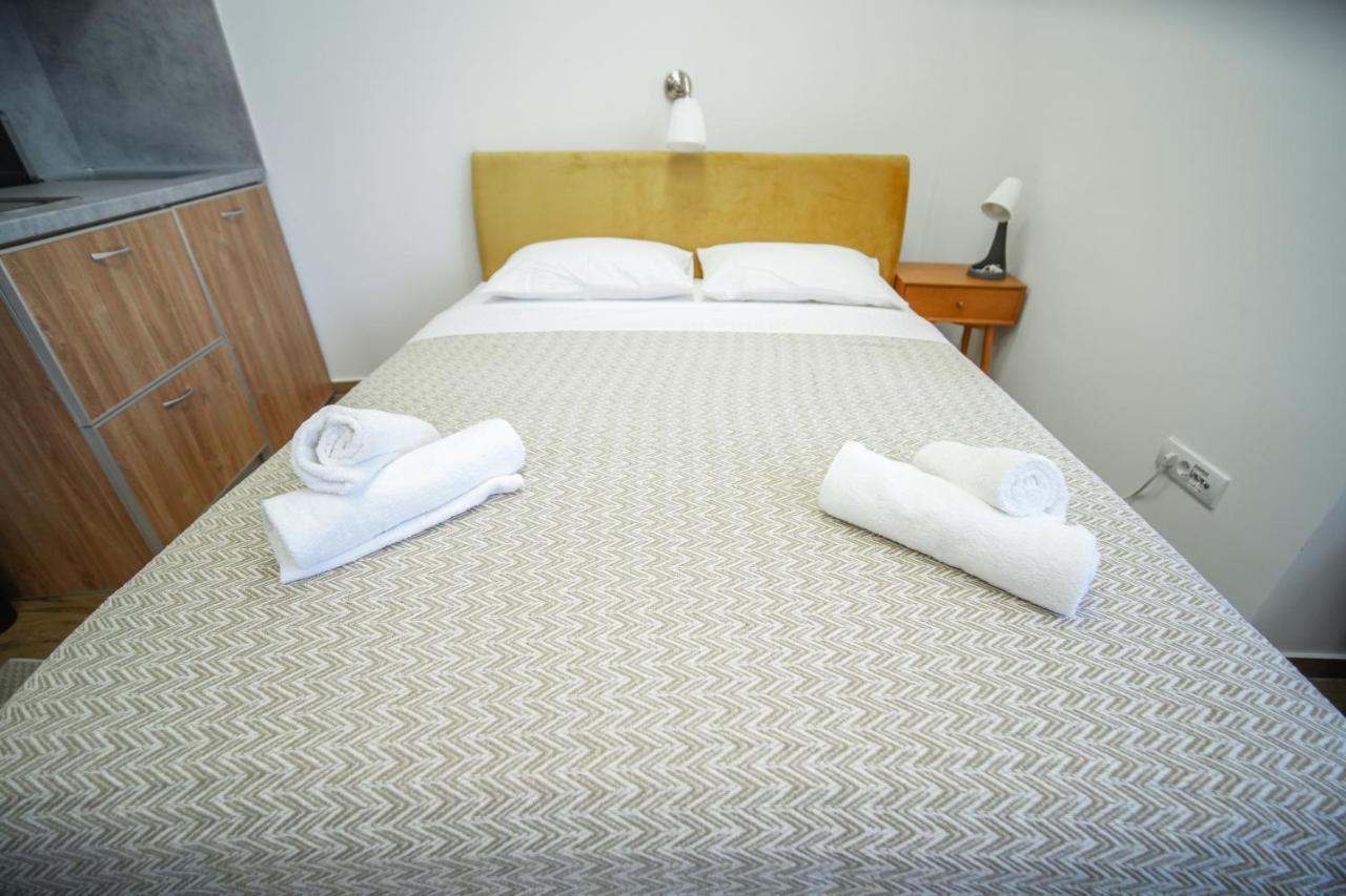 Prenociste Sole Aparthotel Vranje Bagian luar foto