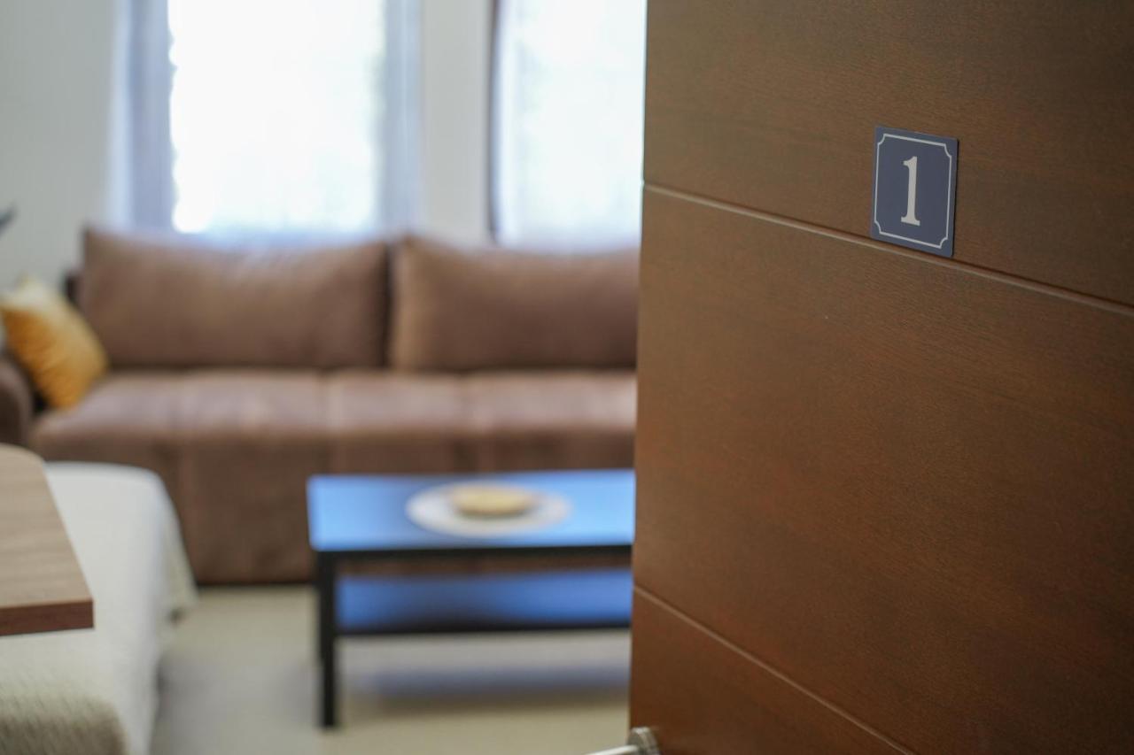 Prenociste Sole Aparthotel Vranje Bagian luar foto