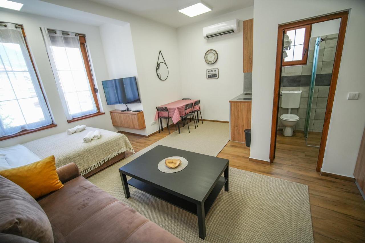 Prenociste Sole Aparthotel Vranje Bagian luar foto