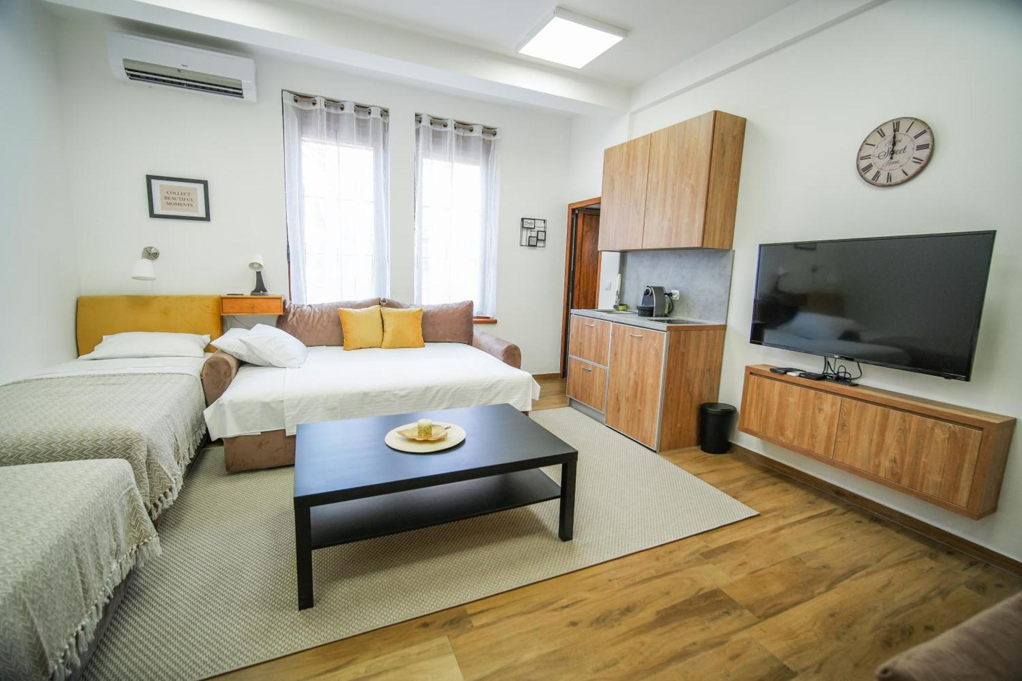 Prenociste Sole Aparthotel Vranje Bagian luar foto